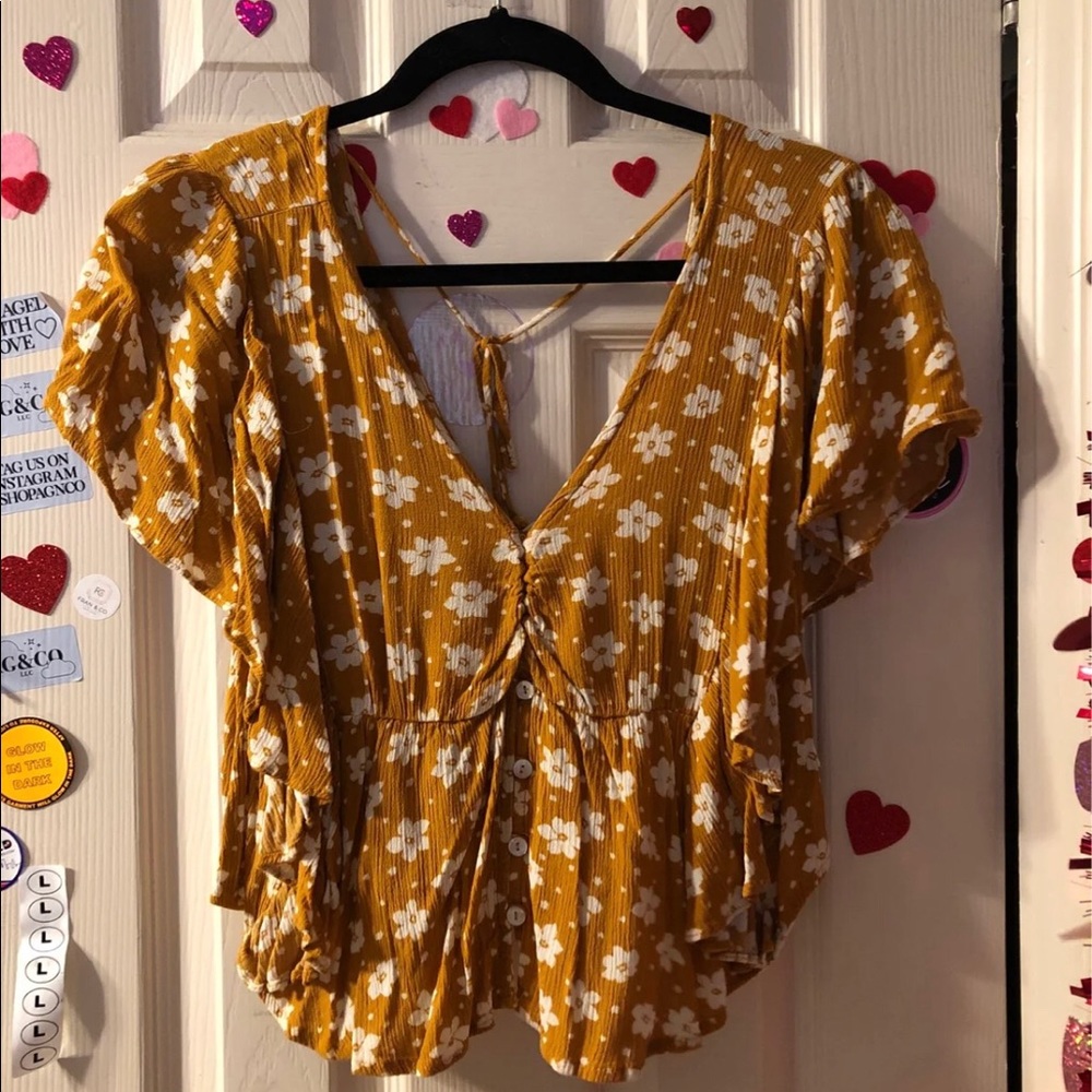 Forever21 Yellow Crop Top Blouse!